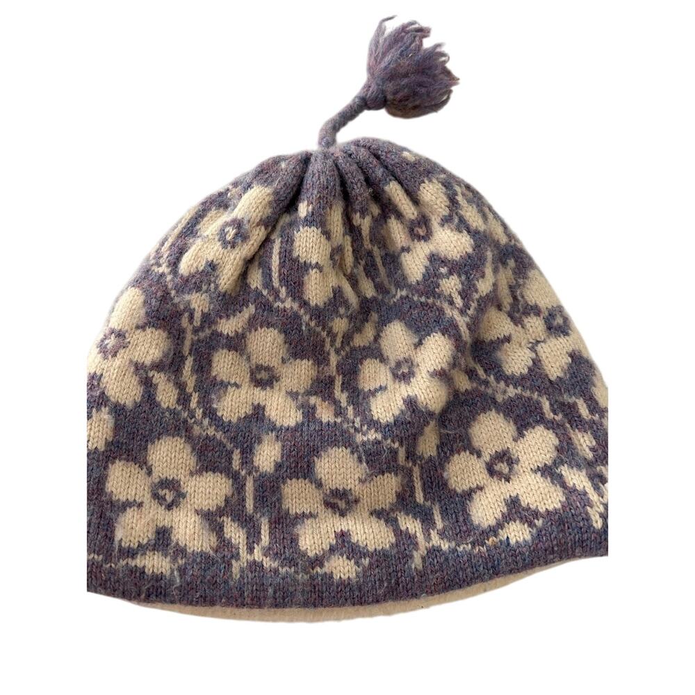 Floral Knit Pom-Pom Beanie - Purple and Cream